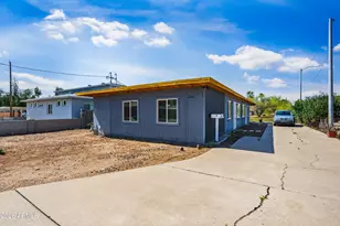 4326 N 13th Pl, Phoenix, AZ 85014 - Photo 1