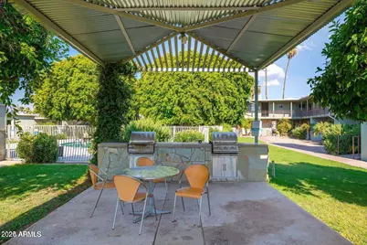 1702 W Tuckey Lane #111, Phoenix, AZ 85015 - Photo 17