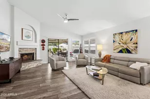 21610 N 44th Pl, Phoenix, AZ 85050 - Photo 5