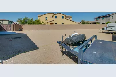 8451 N 171st Drive N, Waddell, AZ 85355 - Photo 9