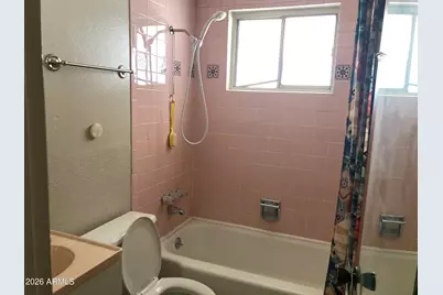 6414 W Mitchell Drive, Phoenix, AZ 85033 - Photo 9