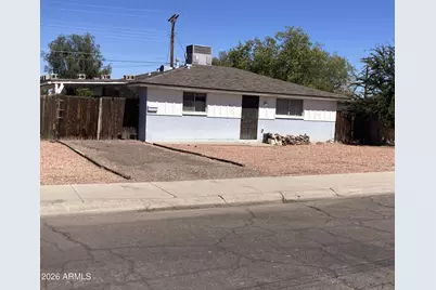 6414 W Mitchell Drive, Phoenix, AZ 85033 - Photo 1