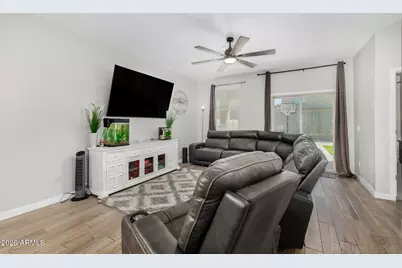 4307 S 105th Lane, Tolleson, AZ 85353 - Photo 5