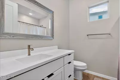 22036 N 59th Way, Phoenix, AZ 85054 - Photo 13