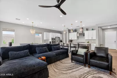 22036 N 59th Way, Phoenix, AZ 85054 - Photo 5