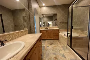 12035 W Red Hawk Dr, Peoria, AZ 85383 - Photo 11