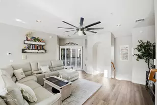 3935 E Rough Rider Rd, Phoenix, AZ 85050 - Photo 9