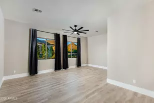 25803 N 8th Ave, Phoenix, AZ 85085 - Photo 31