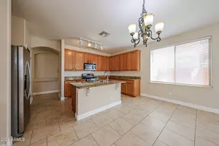 16577 W Saguaro Ln, Surprise, AZ 85388 - Photo 17