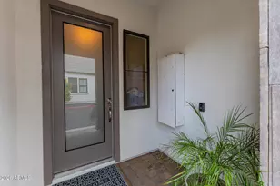 3200 N 39th St, Phoenix, AZ 85018 - Photo 3