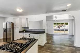 1807 E San Miguel Ave, Phoenix, AZ 85016 - Photo 11