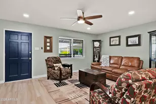 4235 N 16th Dr, Phoenix, AZ 85015 - Photo 5