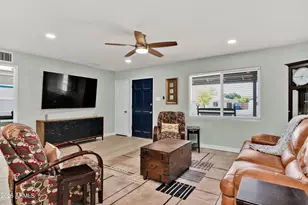 4235 N 16th Dr, Phoenix, AZ 85015 - Photo 7