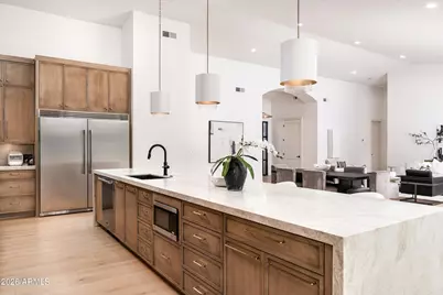 10228 N 55th Place, Paradise Valley, AZ 85253 - Photo 21