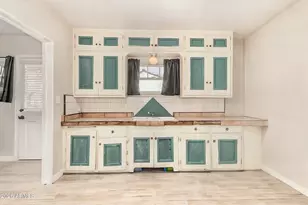 146 S Robson, Mesa, AZ 85210 - Photo 29