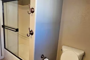 9030 S 10th Dr, Phoenix, AZ 85041 - Photo 5