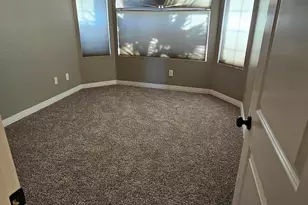 9030 S 10th Dr, Phoenix, AZ 85041 - Photo 7