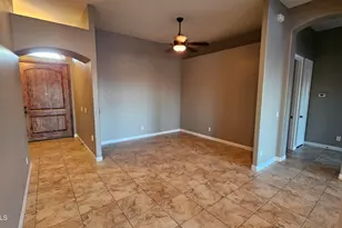 9030 S 10th Dr, Phoenix, AZ 85041 - Photo 3