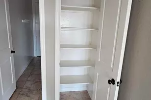 9030 S 10th Dr, Phoenix, AZ 85041 - Photo 17