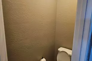 9030 S 10th Dr, Phoenix, AZ 85041 - Photo 23