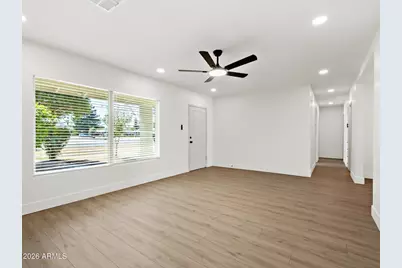 684 W Carla Vista Drive, Chandler, AZ 85225 - Photo 33