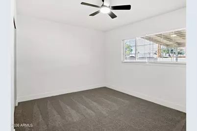 684 W Carla Vista Drive, Chandler, AZ 85225 - Photo 21