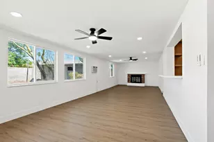 684 W Carla Vista Dr, Chandler, AZ 85225 - Photo 9