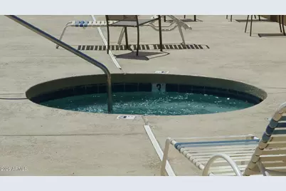 408 W Blackhawk Drive #2, Phoenix, AZ 85027 - Photo 11