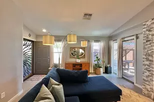 11821 W Dos Rios Dr, Sun City, AZ 85373 - Photo 7