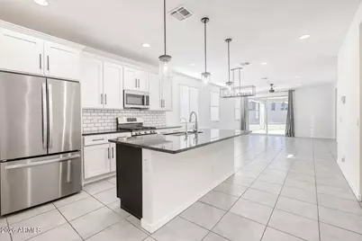 17953 W Golden Lane, Waddell, AZ 85355 - Photo 7