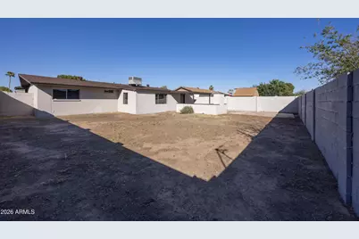 8827 W Sells Drive, Phoenix, AZ 85037 - Photo 21