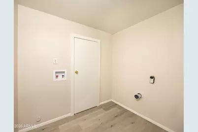 8827 W Sells Drive, Phoenix, AZ 85037 - Photo 9