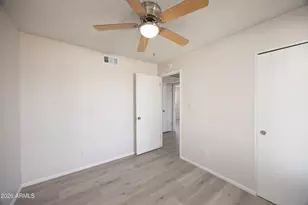 8827 W Sells Dr, Phoenix, AZ 85037 - Photo 15