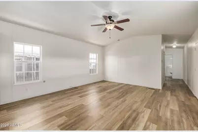 8427 W Glendale Avenue #90, Glendale, AZ 85305 - Photo 7