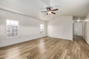 8427 W Glendale Ave, Glendale, AZ 85305 - Photo 7