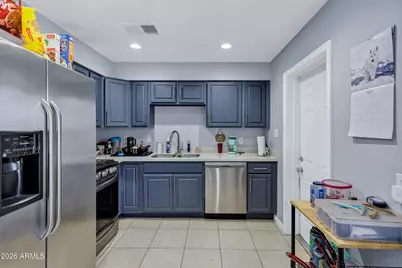 2502 N 38th Lane, Phoenix, AZ 85009 - Photo 11