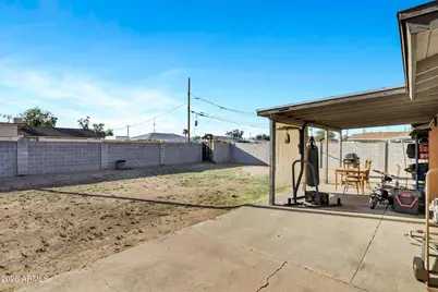 2502 N 38th Lane, Phoenix, AZ 85009 - Photo 19