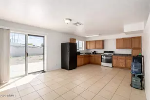 6727 W Roma Ave, Phoenix, AZ 85033 - Photo 5