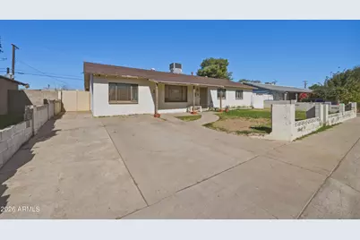 4832 W Earll Drive, Phoenix, AZ 85031 - Photo 9