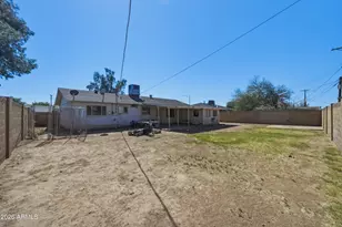 4832 W Earll Dr, Phoenix, AZ 85031 - Photo 17