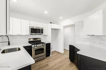 3321 E Belleview Street, Phoenix, AZ 85008 - Photo 9