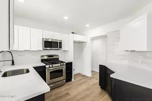 3321 E Belleview St, Phoenix, AZ 85008 - Photo 9