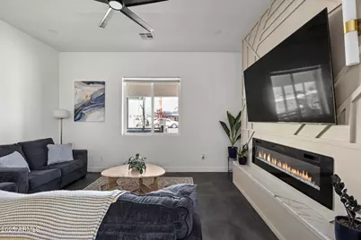 1211 E Hayward Avenue, Phoenix, AZ 85020 - Photo 13