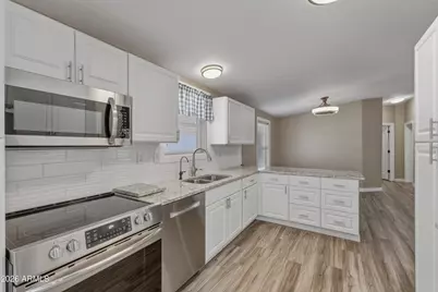 2000 S Apache Road #371, Buckeye, AZ 85326 - Photo 17