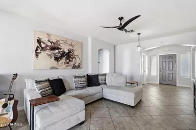 1620 S 80th Drive, Phoenix, AZ 85043 - Photo 7