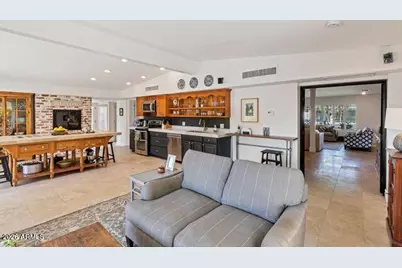 1109 W Frier Drive, Phoenix, AZ 85021 - Photo 11