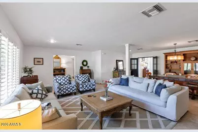 1109 W Frier Drive, Phoenix, AZ 85021 - Photo 3