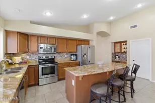 22862 N 103rd Ln, Peoria, AZ 85383 - Photo 15