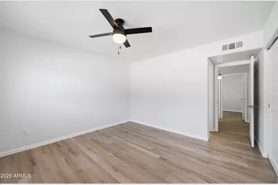 26 W Concorda Drive #104, Tempe, AZ 85282 - Photo 23