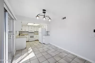 26 W Concorda Drive #104, Tempe, AZ 85282 - Photo 15